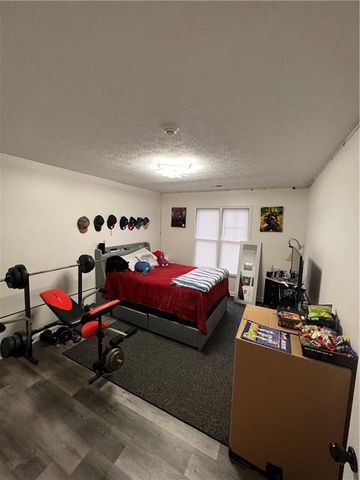 592 Allana Ct, Stone Mountain, GA 30087