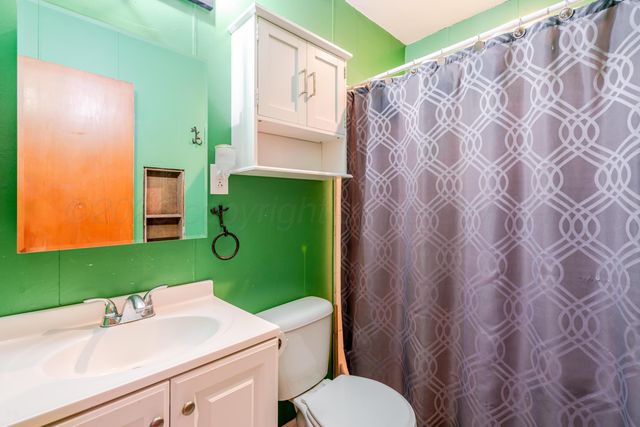 25411 ROOSEVELT Street, Canyon, TX 79015