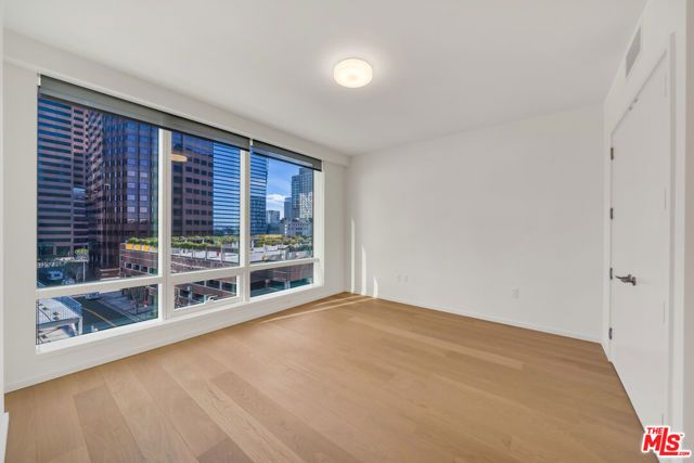 877 Francisco Street 1121, Los Angeles, CA 90017