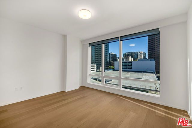 877 Francisco Street 1121, Los Angeles, CA 90017
