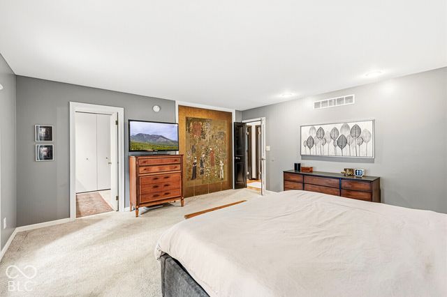 7622 Silverpine Court, Indianapolis, IN 46250