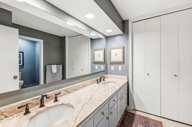 7622 Silverpine Court, Indianapolis, IN 46250