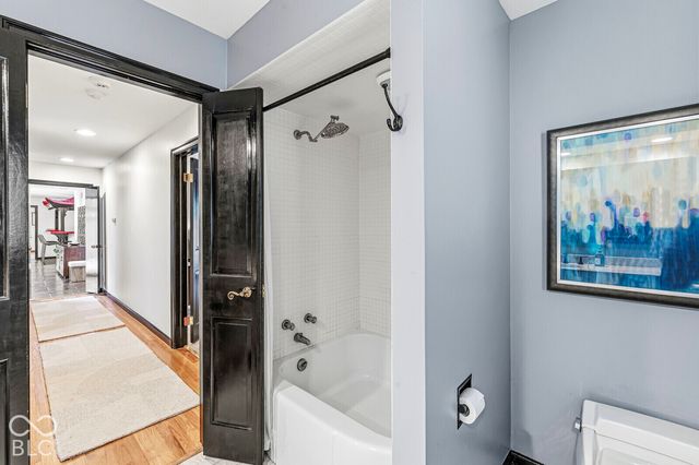 7622 Silverpine Court, Indianapolis, IN 46250