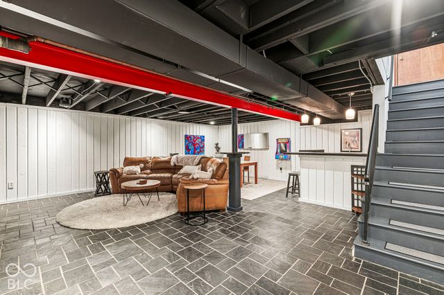 7622 Silverpine Court, Indianapolis, IN 46250
