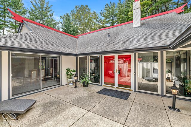 7622 Silverpine Court, Indianapolis, IN 46250