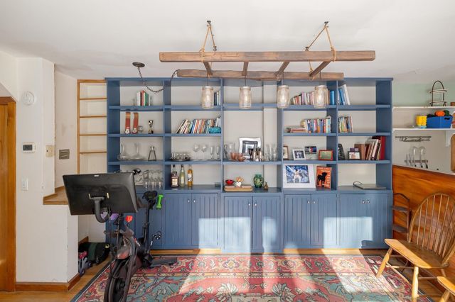 84 Old Mansfield Road, Fayston, VT 05673