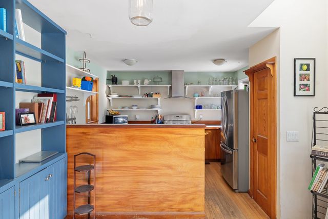 84 Old Mansfield Road, Fayston, VT 05673