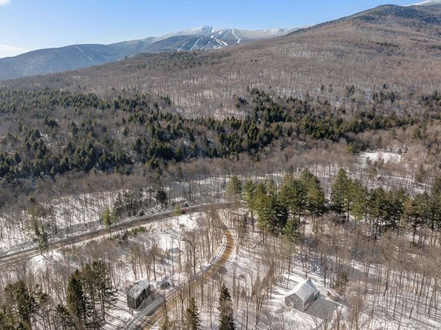 84 Old Mansfield Road, Fayston, VT 05673