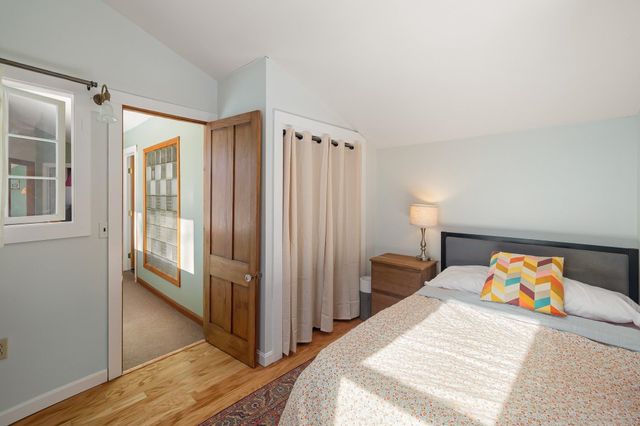 84 Old Mansfield Road, Fayston, VT 05673