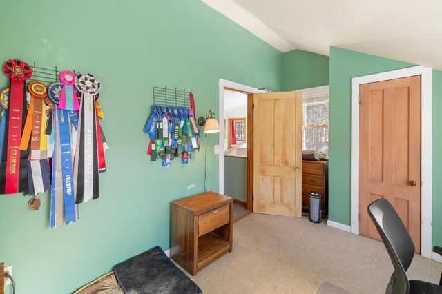 84 Old Mansfield Road, Fayston, VT 05673