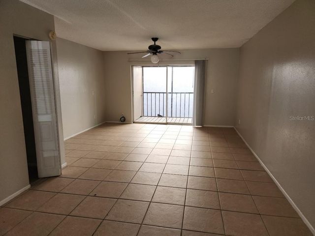 5507 POKEWEED COURT C, Tampa, FL 33617