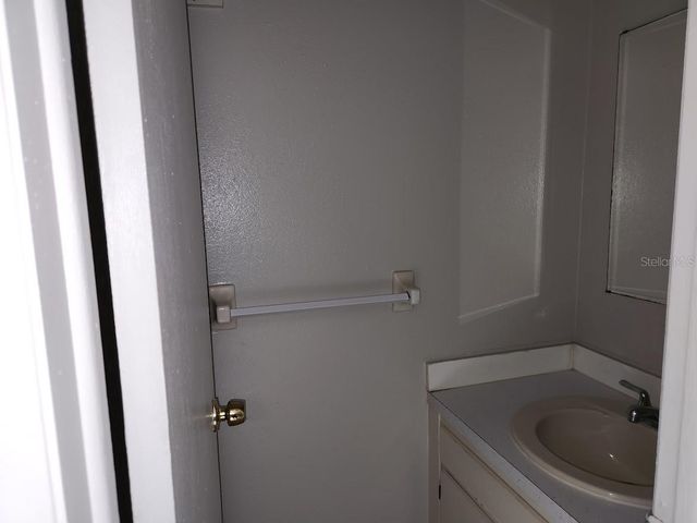 5507 POKEWEED COURT C, Tampa, FL 33617