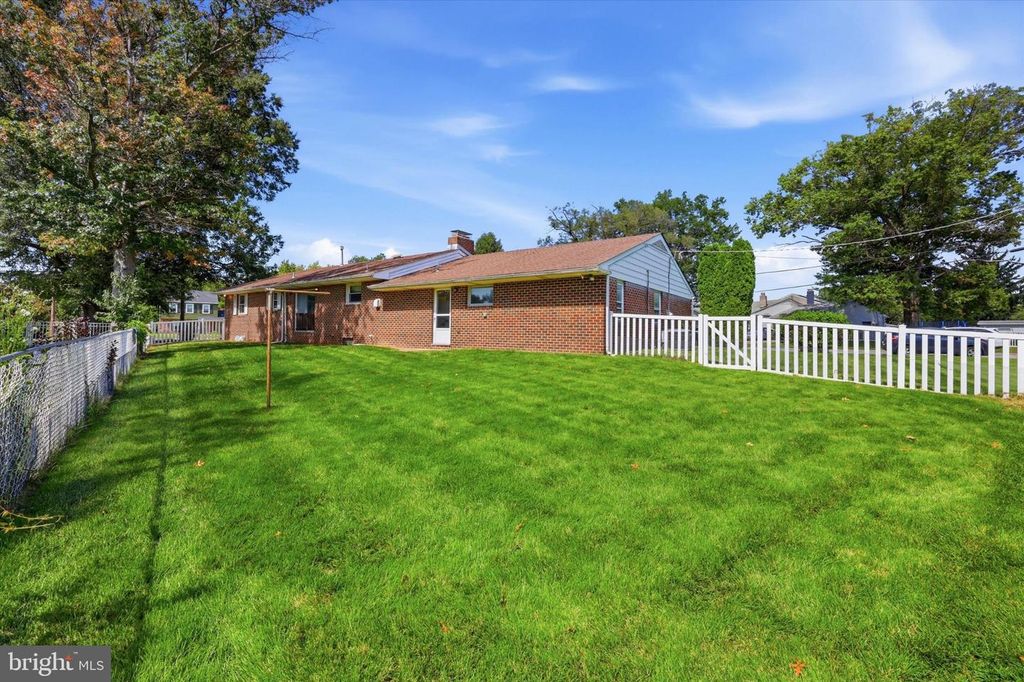 409 WALL ST, GIBBSTOWN, NJ 08027 — photo 5