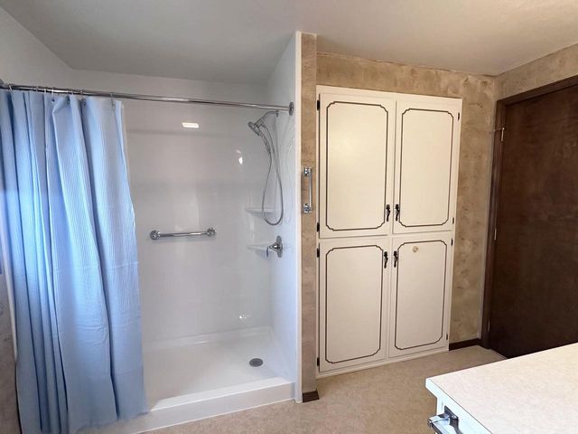 2651 KENHILL DRIVE, Green Bay, WI 54313