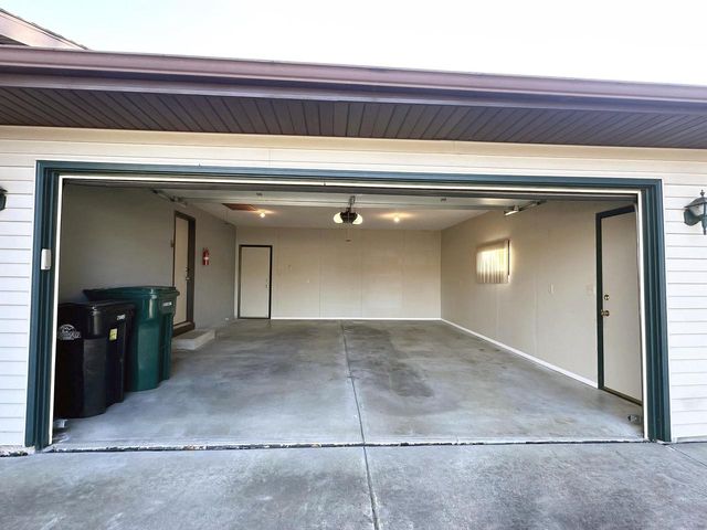 2651 KENHILL DRIVE, Green Bay, WI 54313