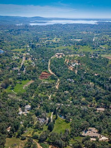 8501 King Rd, Loomis, CA 95650