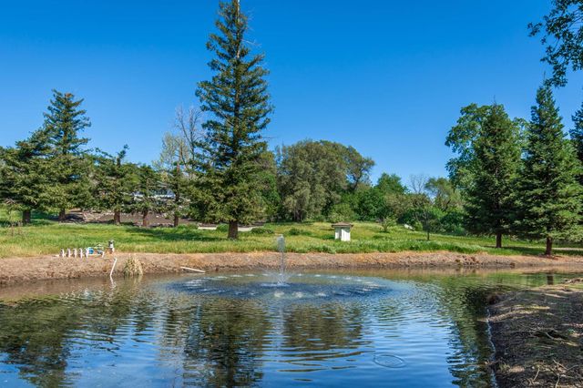 8501 King Rd, Loomis, CA 95650