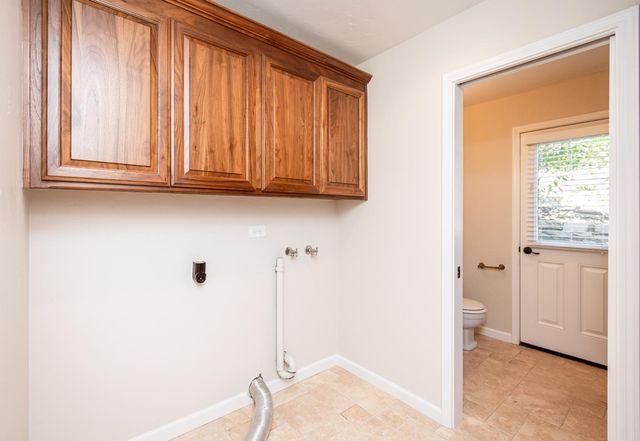 8501 King Rd, Loomis, CA 95650