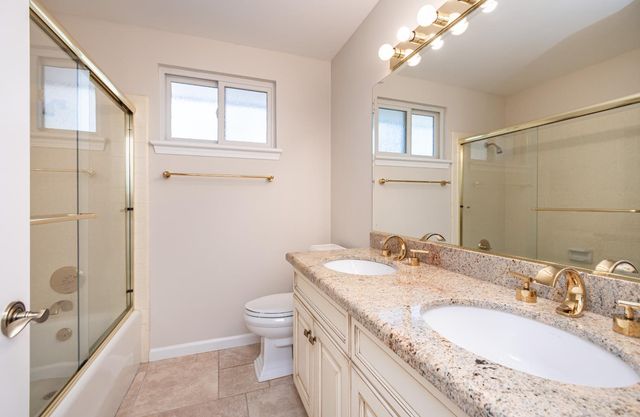 8501 King Rd, Loomis, CA 95650