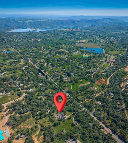 8501 King Rd, Loomis, CA 95650