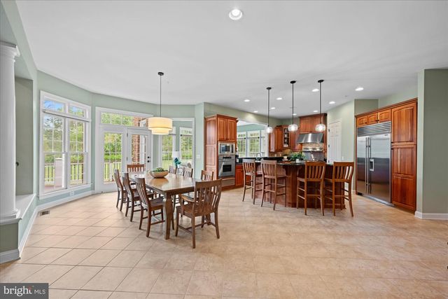 12610 HILL CREEK LN, Potomac, MD 20854
