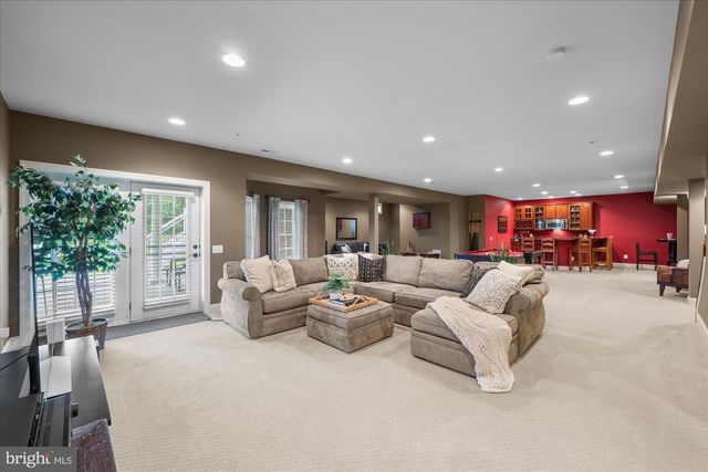12610 HILL CREEK LN, Potomac, MD 20854