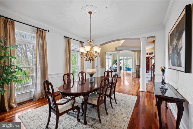 12610 HILL CREEK LN, Potomac, MD 20854