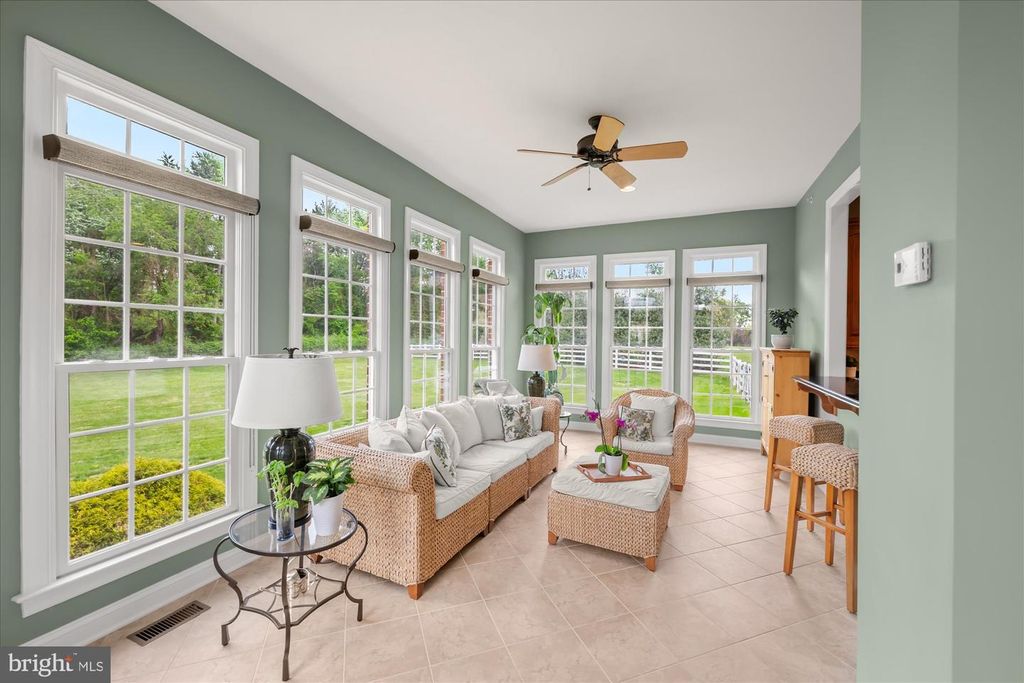 Image 14 of property listing at 12610 HILL CREEK LN, Potomac, MD 20854