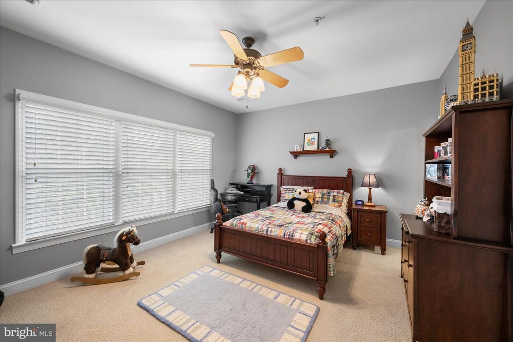 Image 32 of property listing at 12610 HILL CREEK LN, Potomac, MD 20854