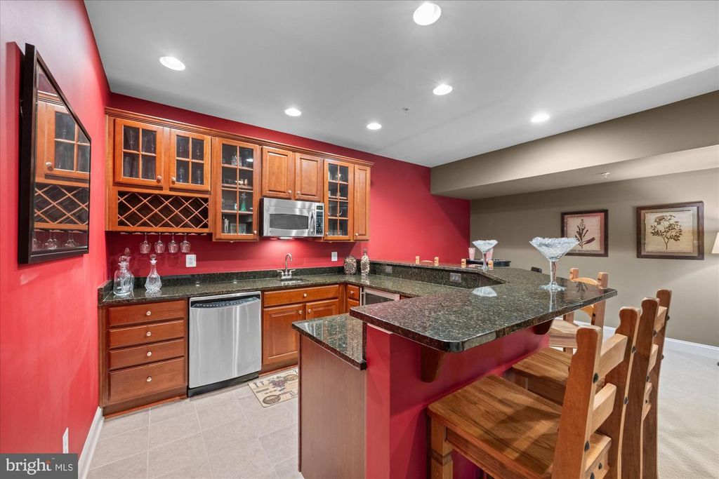 Image 35 of property listing at 12610 HILL CREEK LN, Potomac, MD 20854