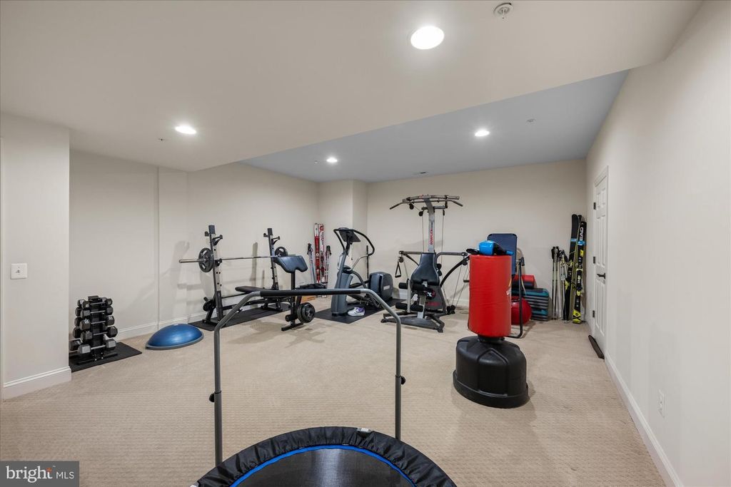 Image 40 of property listing at 12610 HILL CREEK LN, Potomac, MD 20854