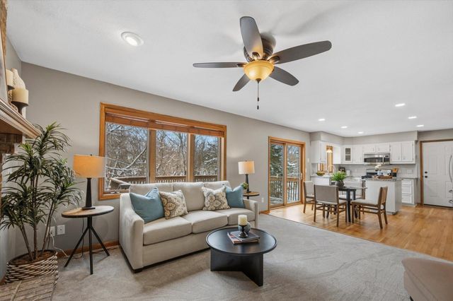 8139 Jewel Avenue S, Cottage Grove, MN 55016