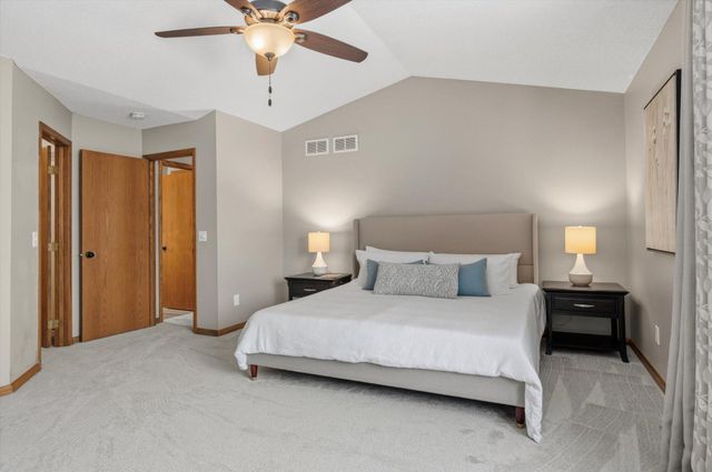 8139 Jewel Avenue S, Cottage Grove, MN 55016