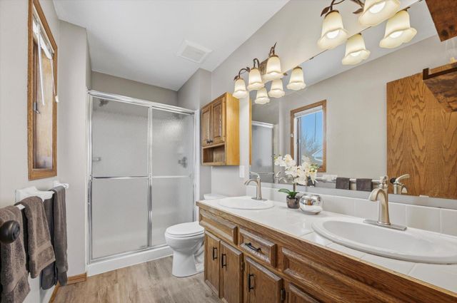 8139 Jewel Avenue S, Cottage Grove, MN 55016