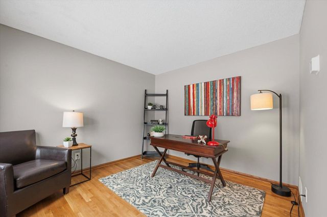 8139 Jewel Avenue S, Cottage Grove, MN 55016