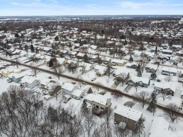 8139 Jewel Avenue S, Cottage Grove, MN 55016