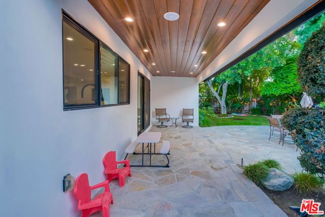 5715 Corteen Place, Valley Village, CA 91607