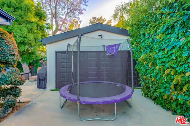 5715 Corteen Place, Valley Village, CA 91607