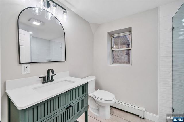 1027 Maple Avenue, Ridgefield, NJ 07657