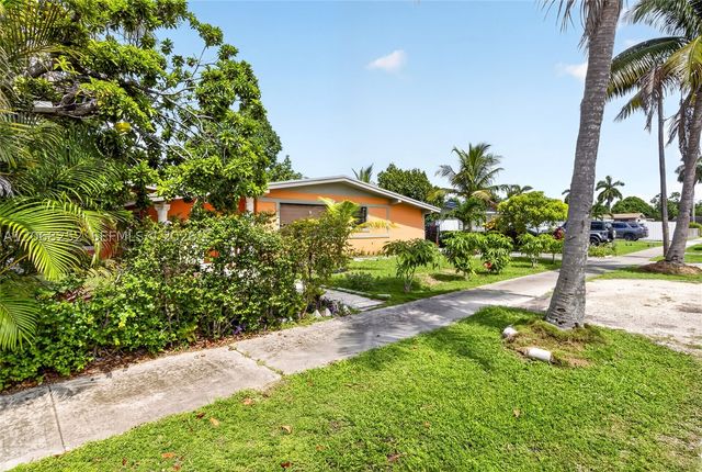 17350 NW 16th Ave, Miami Gardens, FL 33169