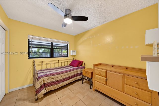17350 NW 16th Ave, Miami Gardens, FL 33169