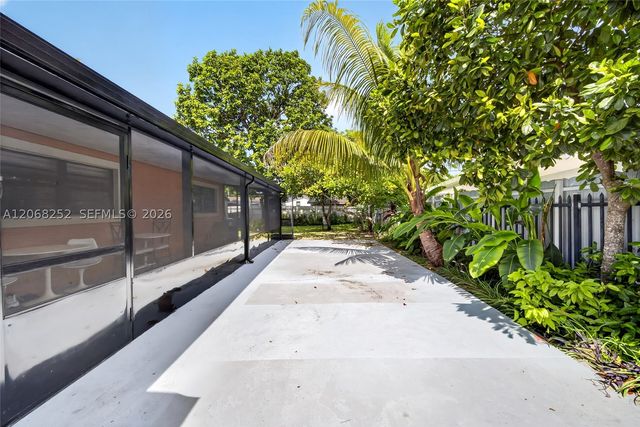 17350 NW 16th Ave, Miami Gardens, FL 33169