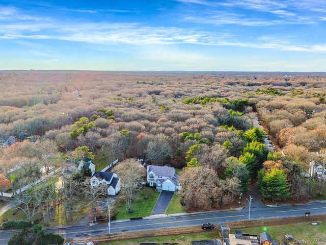 194 Oxhead Road, Centereach, NY 11720