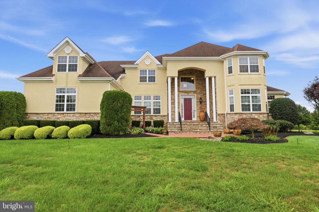 36 BELMONT CIR, COLUMBUS, NJ 08022 — photo 2
