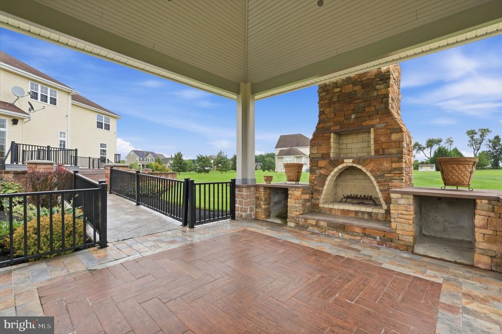 36 BELMONT CIR, COLUMBUS, NJ 08022 — photo 5