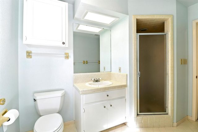 124 Tee Off, Horseshoe Bay, TX 78654