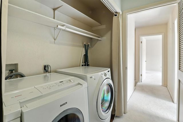 124 Tee Off, Horseshoe Bay, TX 78654