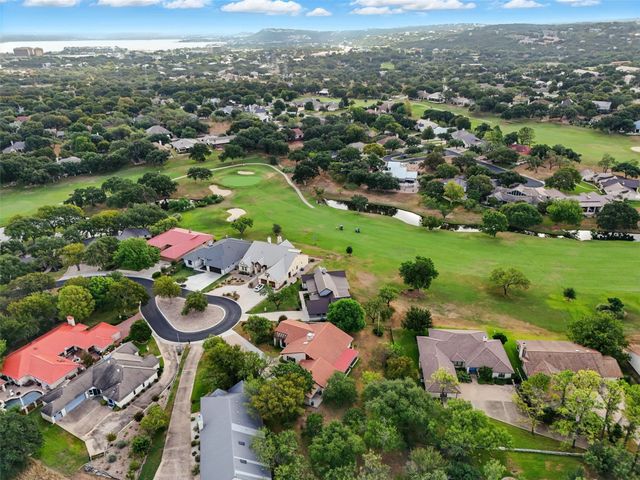 124 Tee Off, Horseshoe Bay, TX 78654