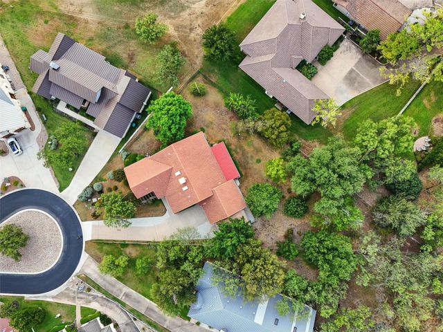 124 Tee Off, Horseshoe Bay, TX 78654