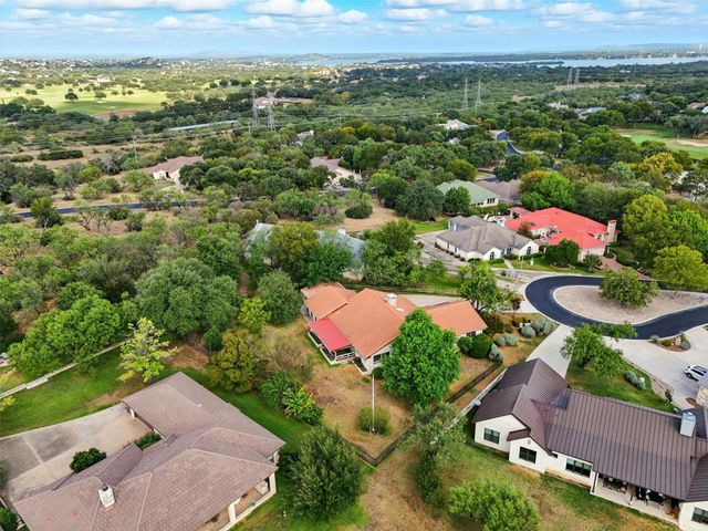 124 Tee Off, Horseshoe Bay, TX 78654